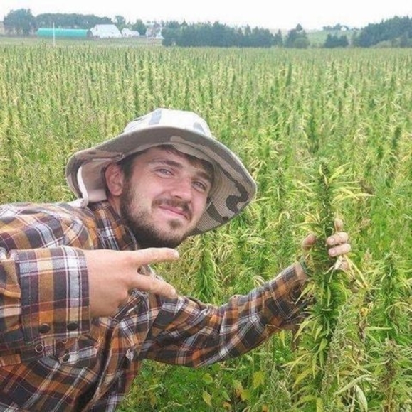 Meet your Posher, Daniel - Picture 1 of 1